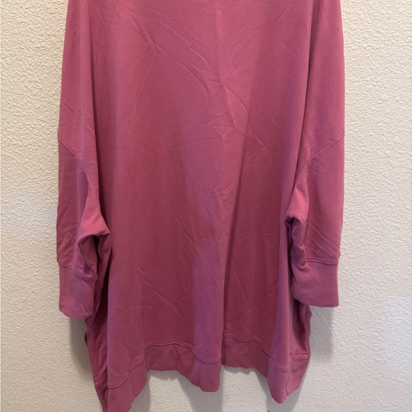 Terra & Sky Women's Mauve Sweatshirt - Picture 5 of 5